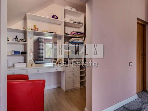 будинок за адресою 126-та Садова вул.