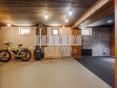 будинок за адресою 126-та Садова вул.