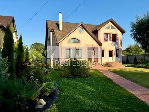 будинок за адресою 126-та Садова вул.