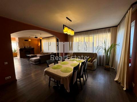 будинок за адресою 126-та Садова вул.