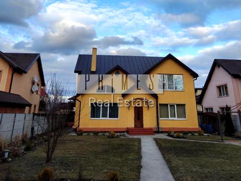 будинок за адресою Центральна вул.