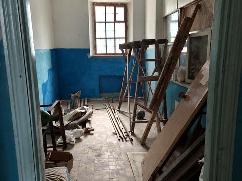 коммерческая по адресу Янгеля, 4