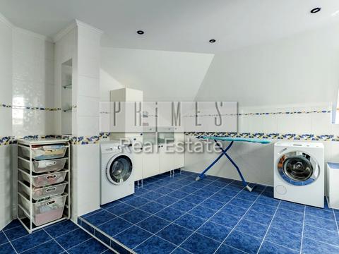 дом по адресу Рибальська