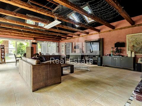 дом по адресу Рибальська