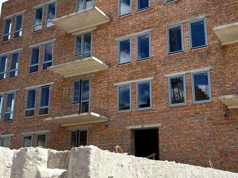 квартира за адресою Березова, 2