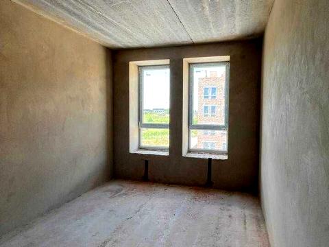 квартира за адресою Березова, 2