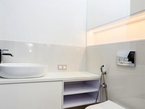 квартира за адресою Андрія Верхогляда вул. (Михайла Драгомирова), 17