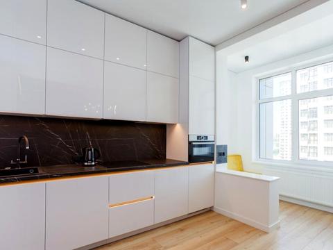 квартира за адресою Андрія Верхогляда вул. (Михайла Драгомирова), 17