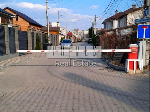 будинок за адресою Малинова вул.