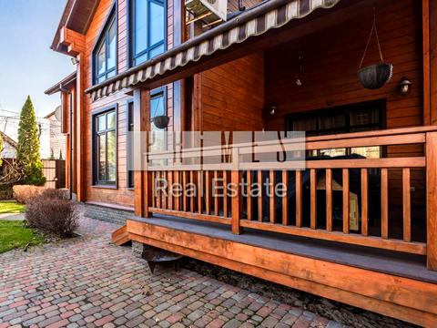 будинок за адресою 126-та Садова вул.