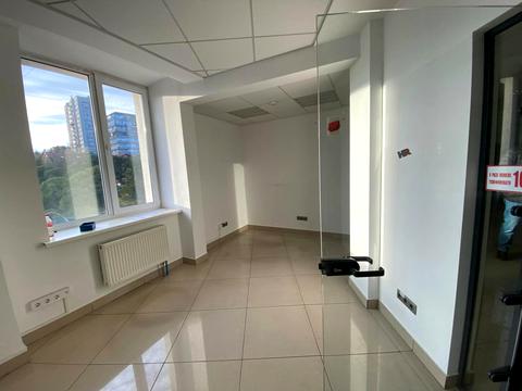 коммерческая по адресу Глубочицкая ул., 17-Б