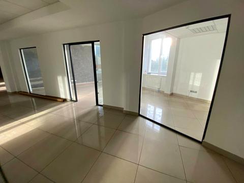 коммерческая по адресу Глубочицкая ул., 17-Б