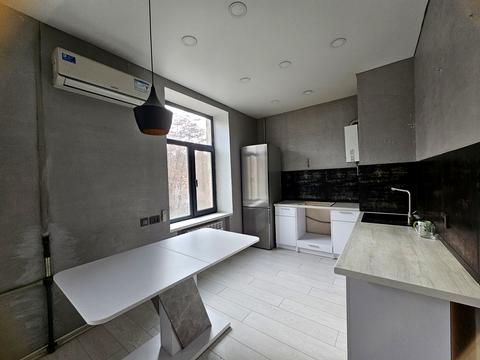 квартира за адресою Миколи Зінчевського вул. (XX Партз'їзду), 1