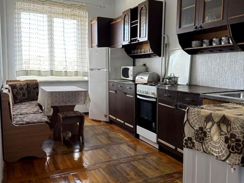 квартира по адресу Червоной Калины просп., 42