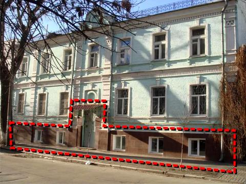 комерційна за адресою Оболонська вул., 1