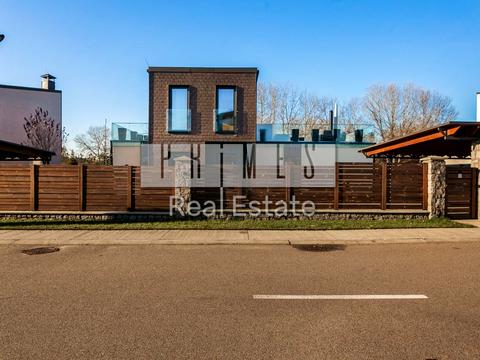 будинок за адресою Столичне шосе