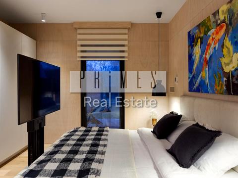 будинок за адресою Київ, Лютнева вул.