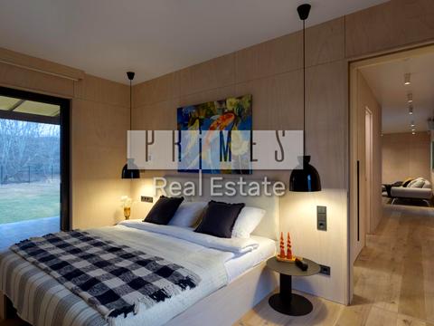 будинок за адресою Київ, Лютнева вул.