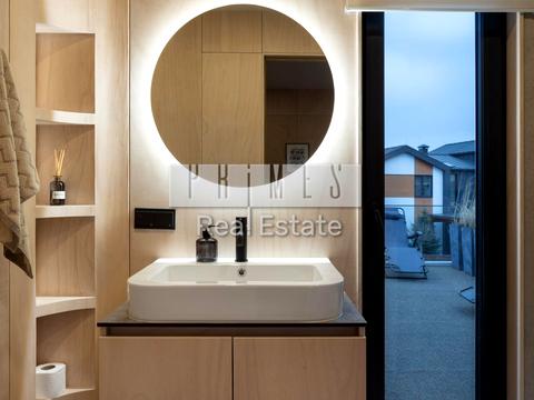 будинок за адресою Київ, Лютнева вул.