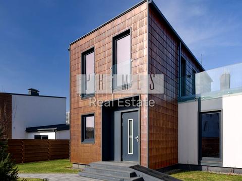 будинок за адресою Київ, Лютнева вул.