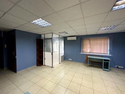 комерційна за адресою Ігорівська вул., 2/6