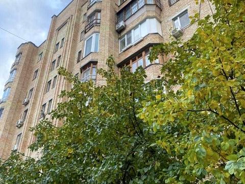 квартира за адресою Олександра Кониського вул., 64-68