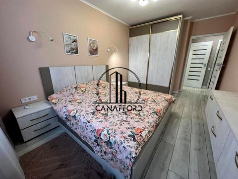 квартира за адресою Олександра Олеся вул., 4