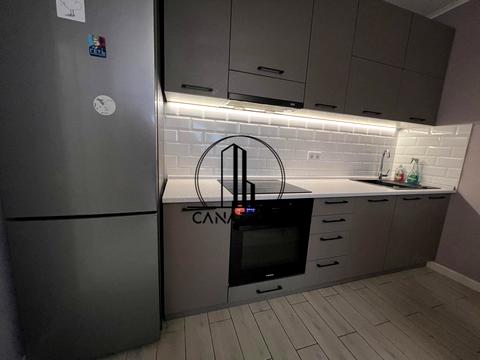 квартира за адресою Олександра Олеся вул., 4