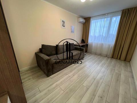 квартира за адресою Олександра Олеся вул., 4