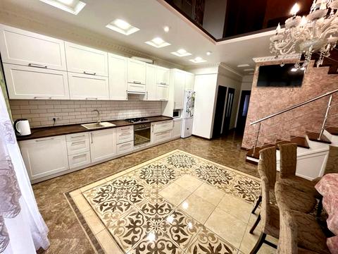 будинок за адресою Дмитра Яворницького вул., 13б