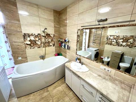 будинок за адресою Дмитра Яворницького вул., 13б