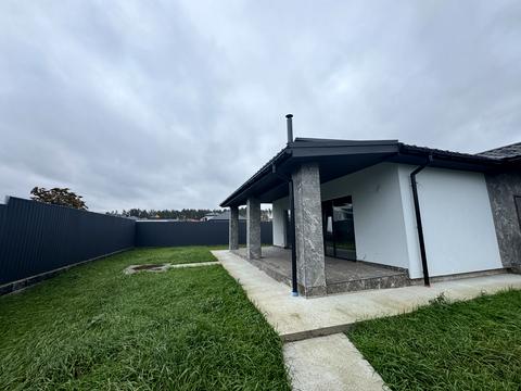 будинок за адресою лисенка, 10