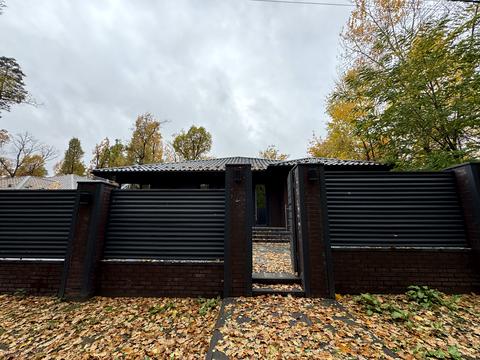 дом по адресу Евгения Коновальца ул.