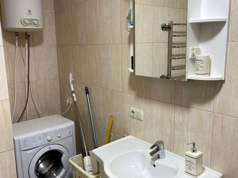 квартира за адресою Миколи Голего вул. (Лебедєва-Кумача), 7-В