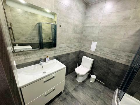 квартира за адресою Набережна Перемоги вул., (44м)