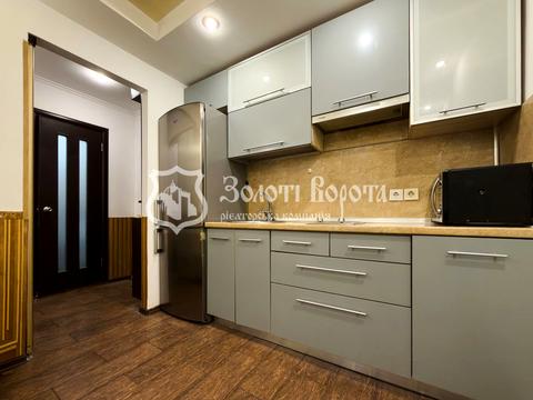 квартира за адресою Академіка Вернадського бульв., 67