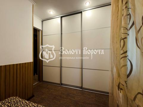 квартира за адресою Академіка Вернадського бульв., 67