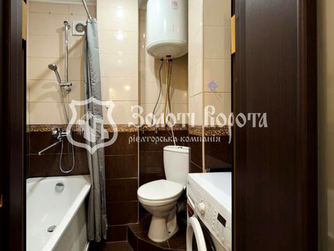 квартира за адресою Академіка Вернадського бульв., 67