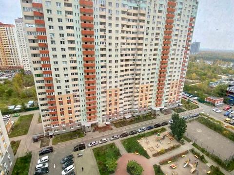 квартира за адресою Софії Русової вул., 7