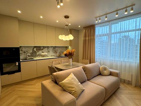 квартира за адресою Олександра Олеся вул., 3