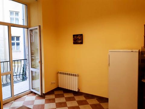 квартира за адресою Панаса Саксаганського вул., 1