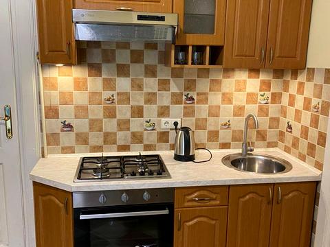 квартира за адресою Панаса Саксаганського вул., 1