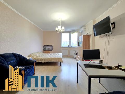 квартира за адресою Степана Рудницького вул. (Академіка Вільямса), 3/7