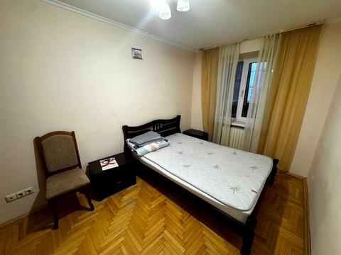 квартира по адресу Зиновия Красовского ул., 3