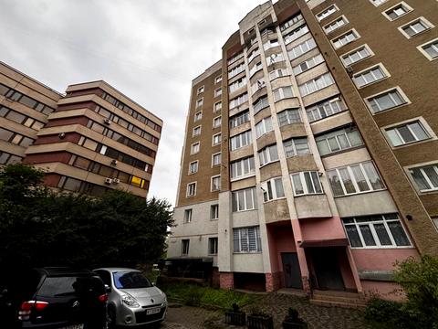 квартира по адресу Зиновия Красовского ул., 3