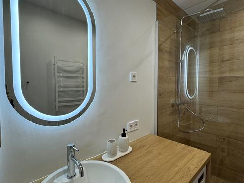 квартира за адресою Миколи Гулака вул., 4