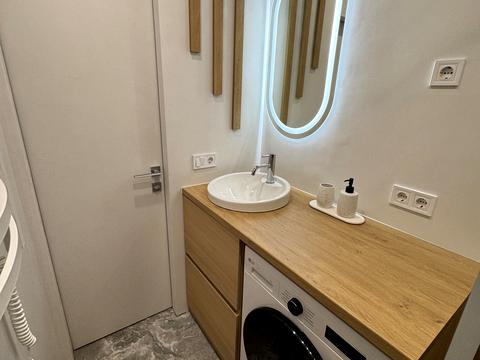 квартира за адресою Миколи Гулака вул., 4