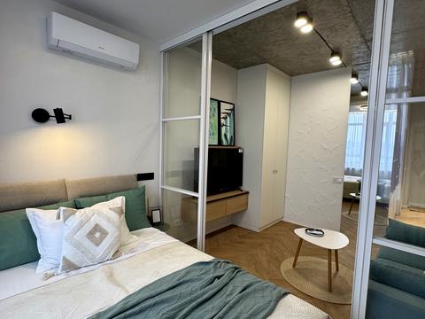 квартира за адресою Миколи Гулака вул., 4