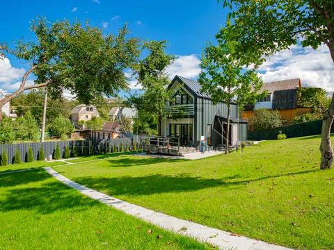 будинок за адресою Лугова вул., 2