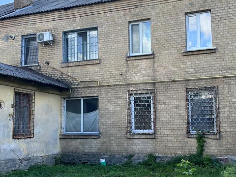 комерційна за адресою Дмитра Янченка вул., 2